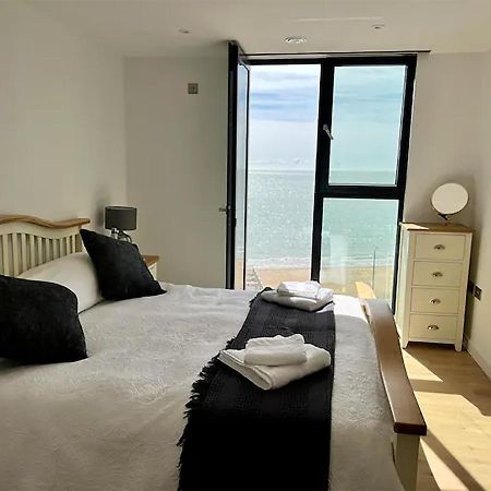 Sohot Stays Royal Sands Seaview Apt Free Parking Sleeps 4 램즈게이트 외부 사진