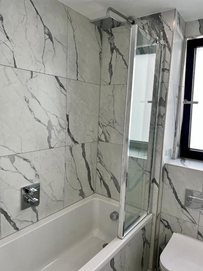 Sohot Stays Royal Sands Seaview Apt Free Parking Sleeps 4 램즈게이트 외부 사진