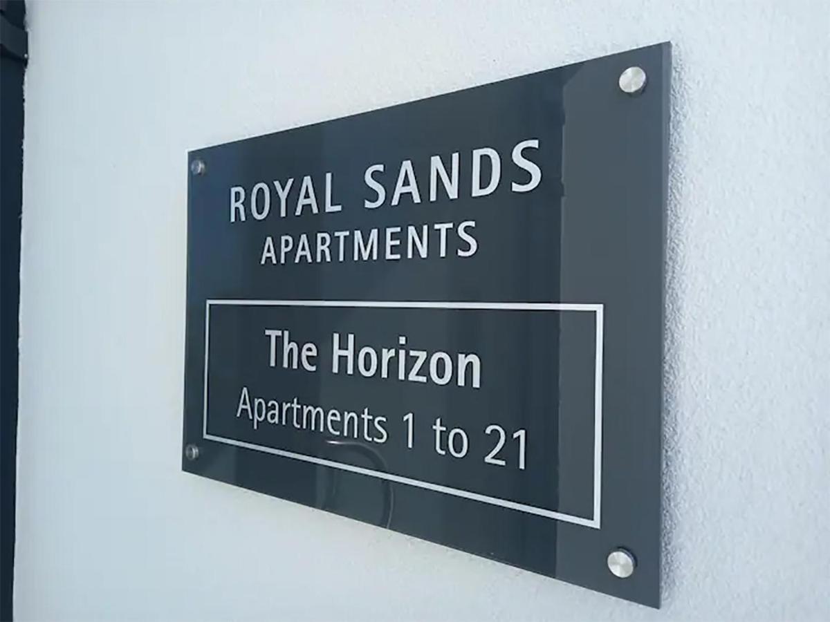 Sohot Stays Royal Sands Seaview Apt Free Parking Sleeps 4 램즈게이트 외부 사진