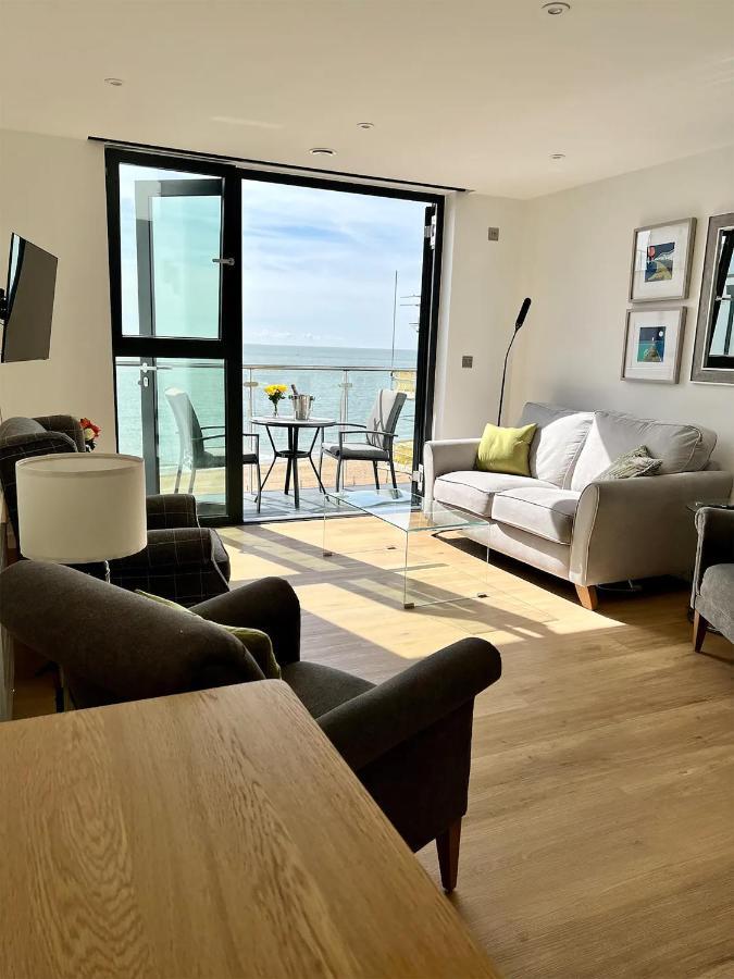 Sohot Stays Royal Sands Seaview Apt Free Parking Sleeps 4 램즈게이트 외부 사진